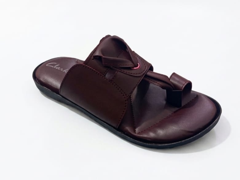 Classic Men’s Matte Brown Casual Slipper
